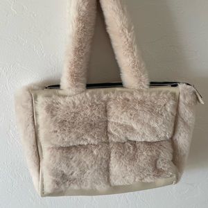 ZARA IVORY FUR SHOULDER TOTE